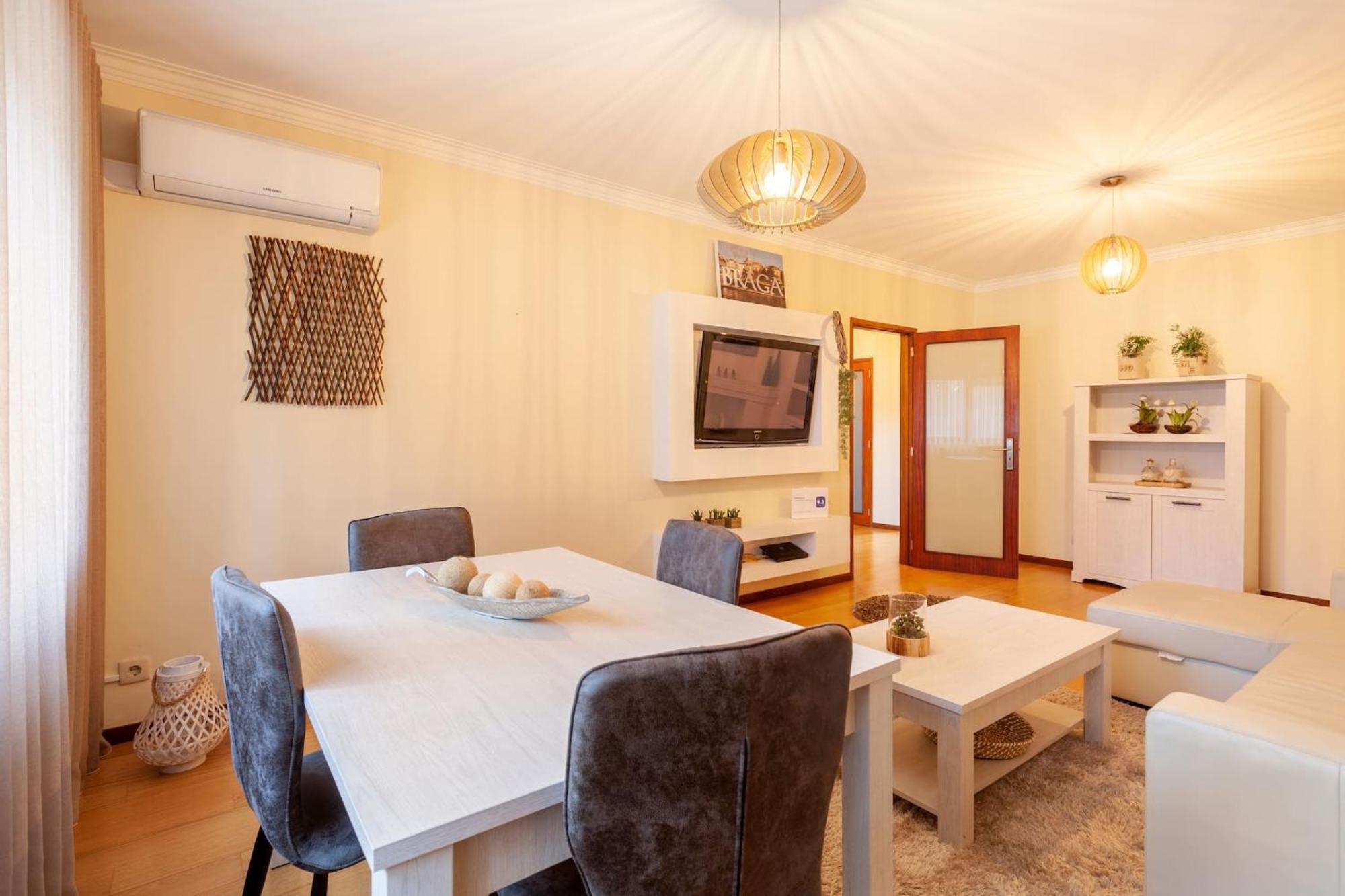 Apartamento Hibiscos - Minho'S Guest Braga Bagian luar foto