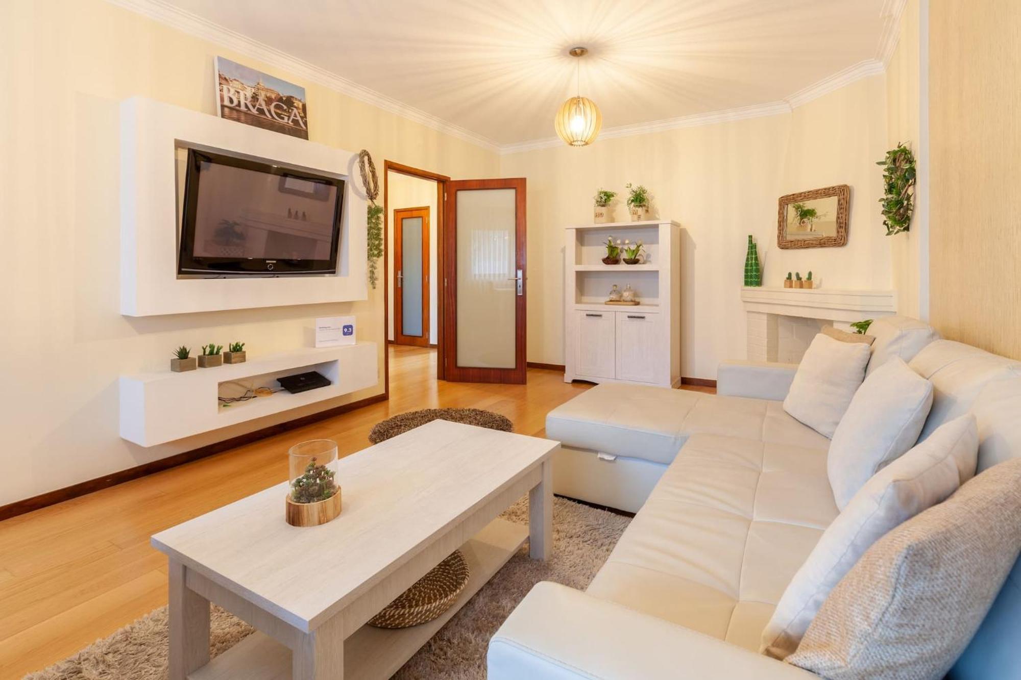 Apartamento Hibiscos - Minho'S Guest Braga Bagian luar foto